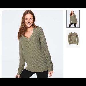 Victoria's Secret Pink knit sweater L